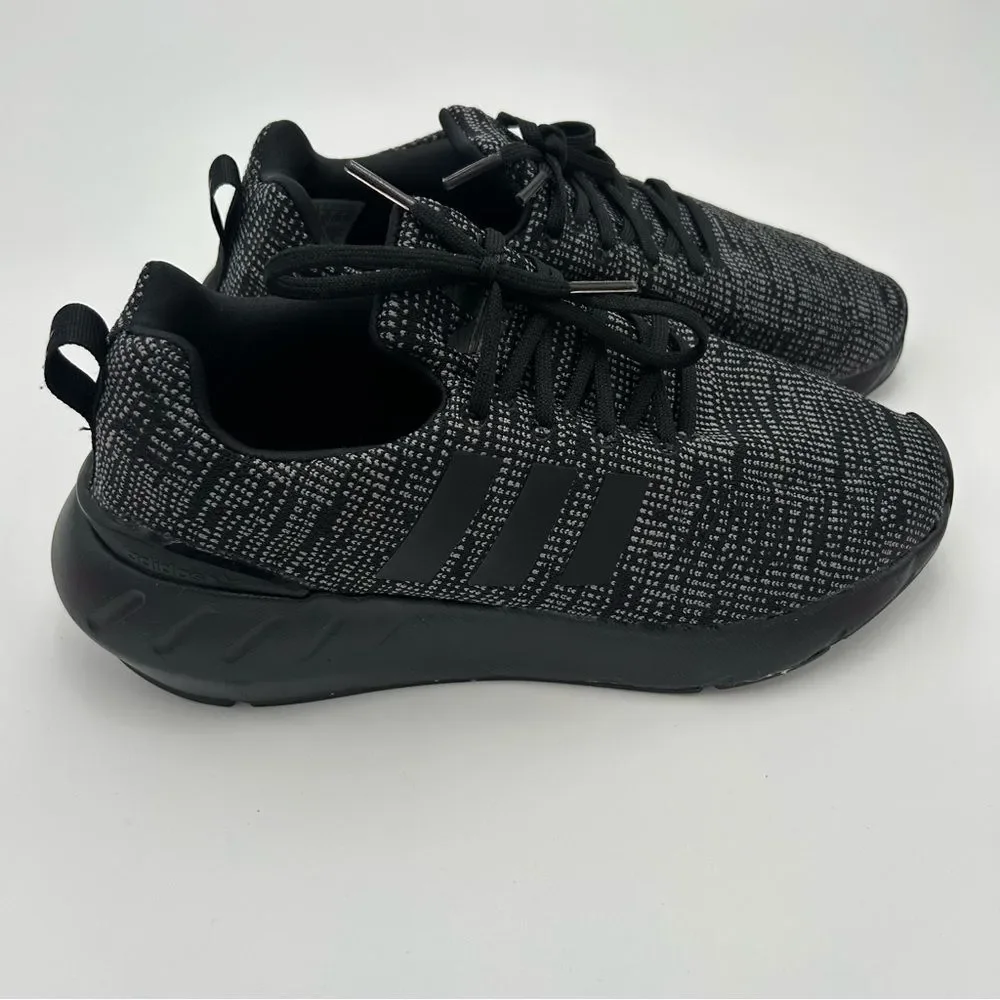 NWOB Adidas Swift Run 22 J Black/ Grey Unisex US Size 6.5